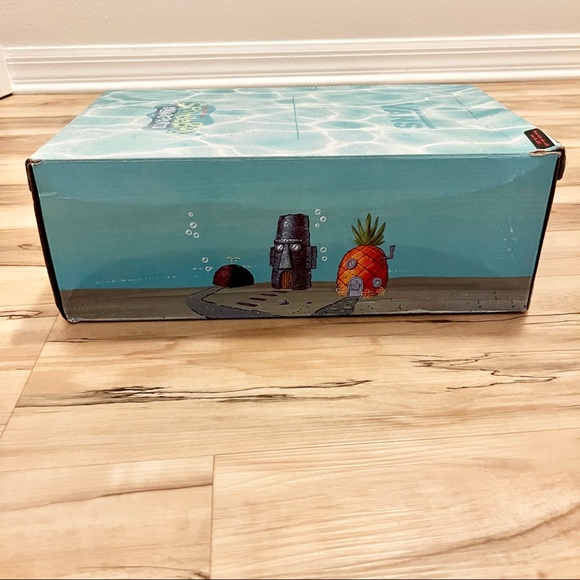 Vans X SpongeBob Sk8-Hi Shoes - Picture 9 of 10
